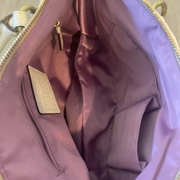 Coach Monogram Purse/Shoulder Bag, like new - Picture 9 of 9